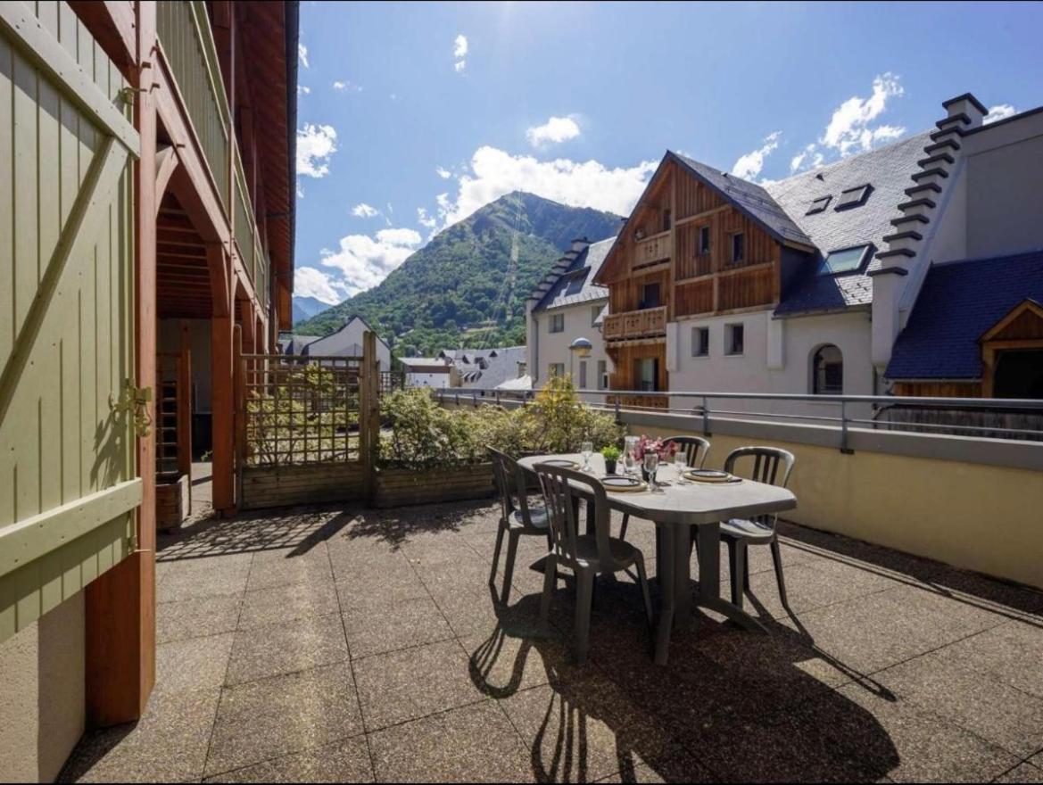 Appartements Avec Piscine Interieure Sauna Parking Etage 1 Au Centre Du Village Dans Residence Cami Real Saint-Lary-Soulan Buitenkant foto
