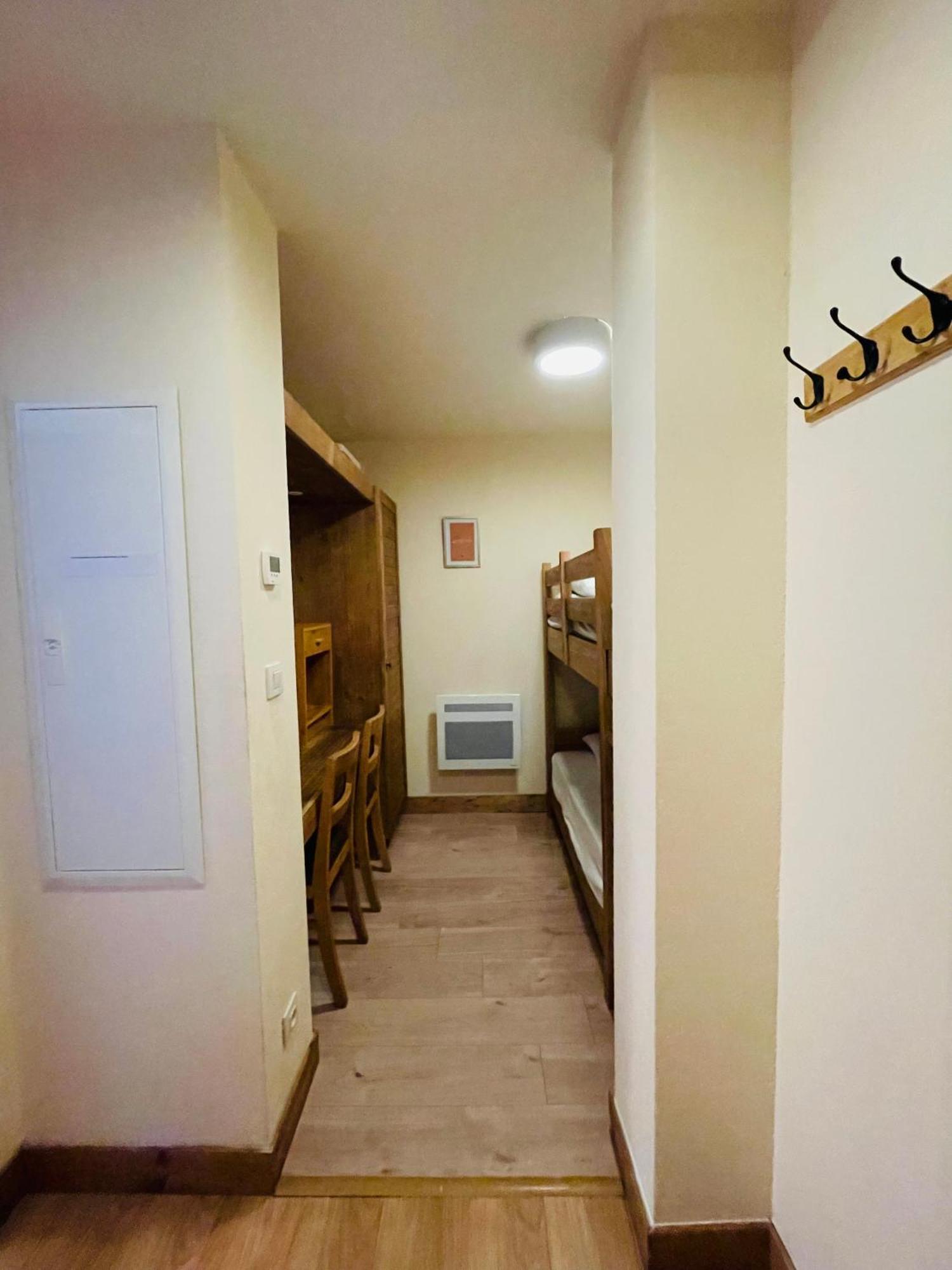 Appartements Avec Piscine Interieure Sauna Parking Etage 1 Au Centre Du Village Dans Residence Cami Real Saint-Lary-Soulan Buitenkant foto