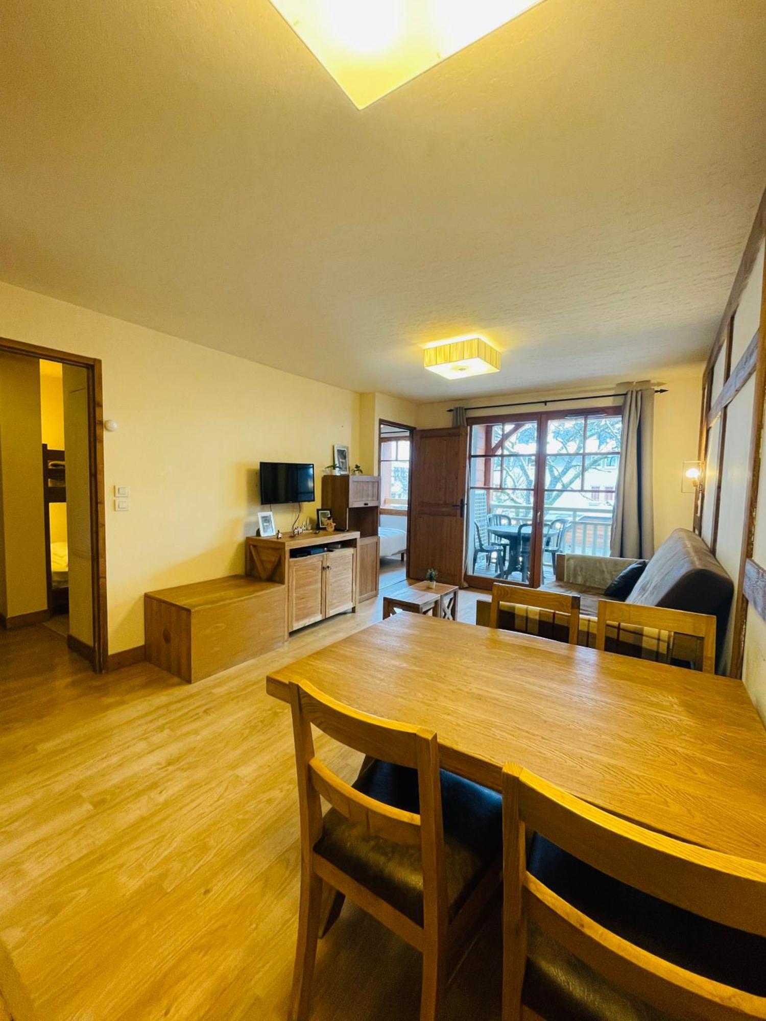 Appartements Avec Piscine Interieure Sauna Parking Etage 1 Au Centre Du Village Dans Residence Cami Real Saint-Lary-Soulan Buitenkant foto