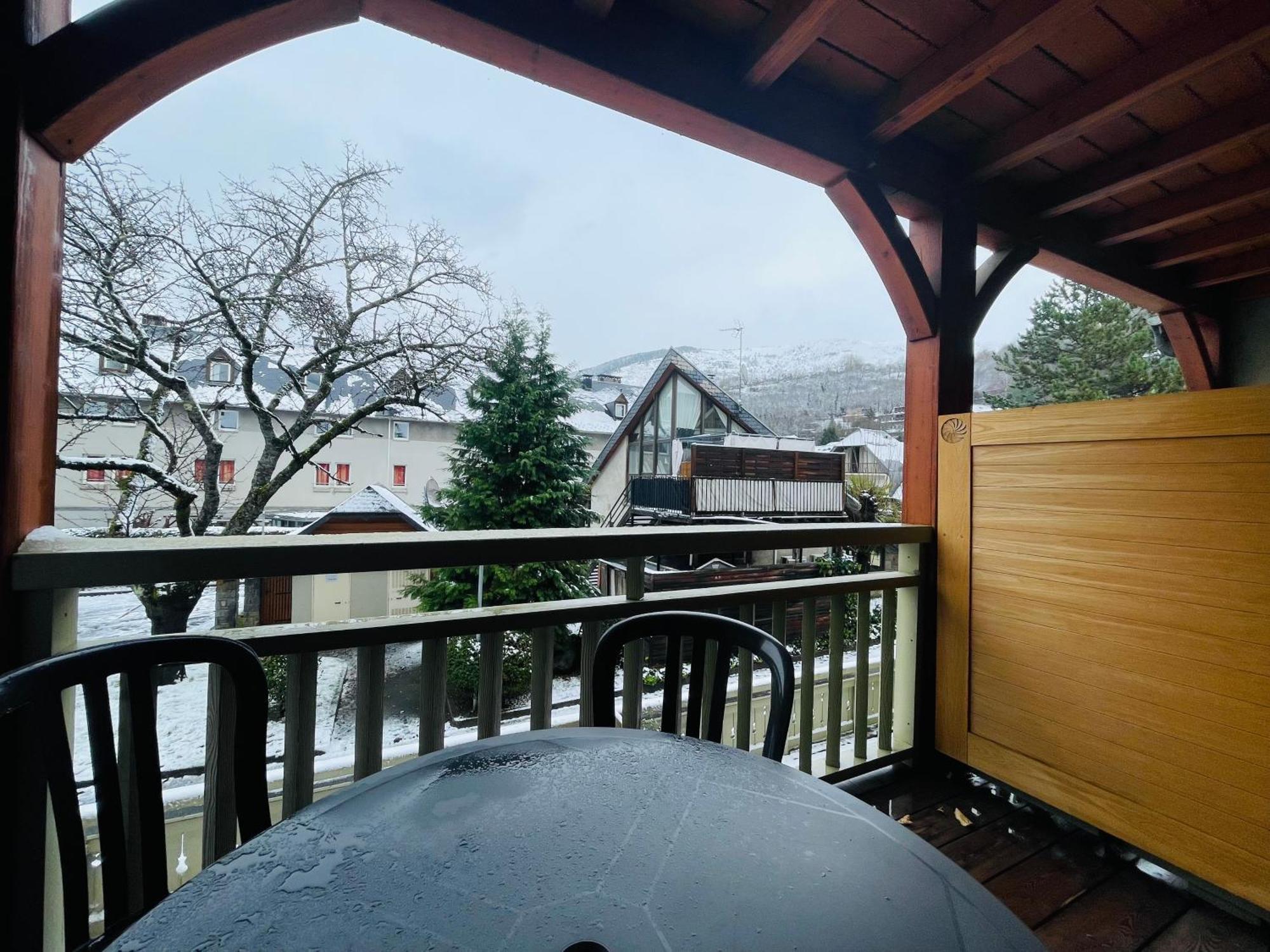 Appartements Avec Piscine Interieure Sauna Parking Etage 1 Au Centre Du Village Dans Residence Cami Real Saint-Lary-Soulan Buitenkant foto